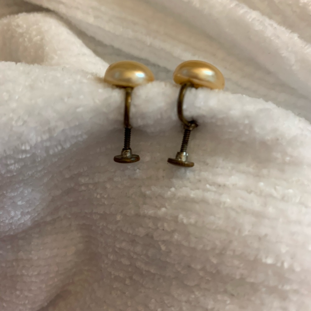 Vintage screw back earrings - Picture 5 of 5